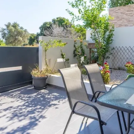 Anna Maria * Sgourou